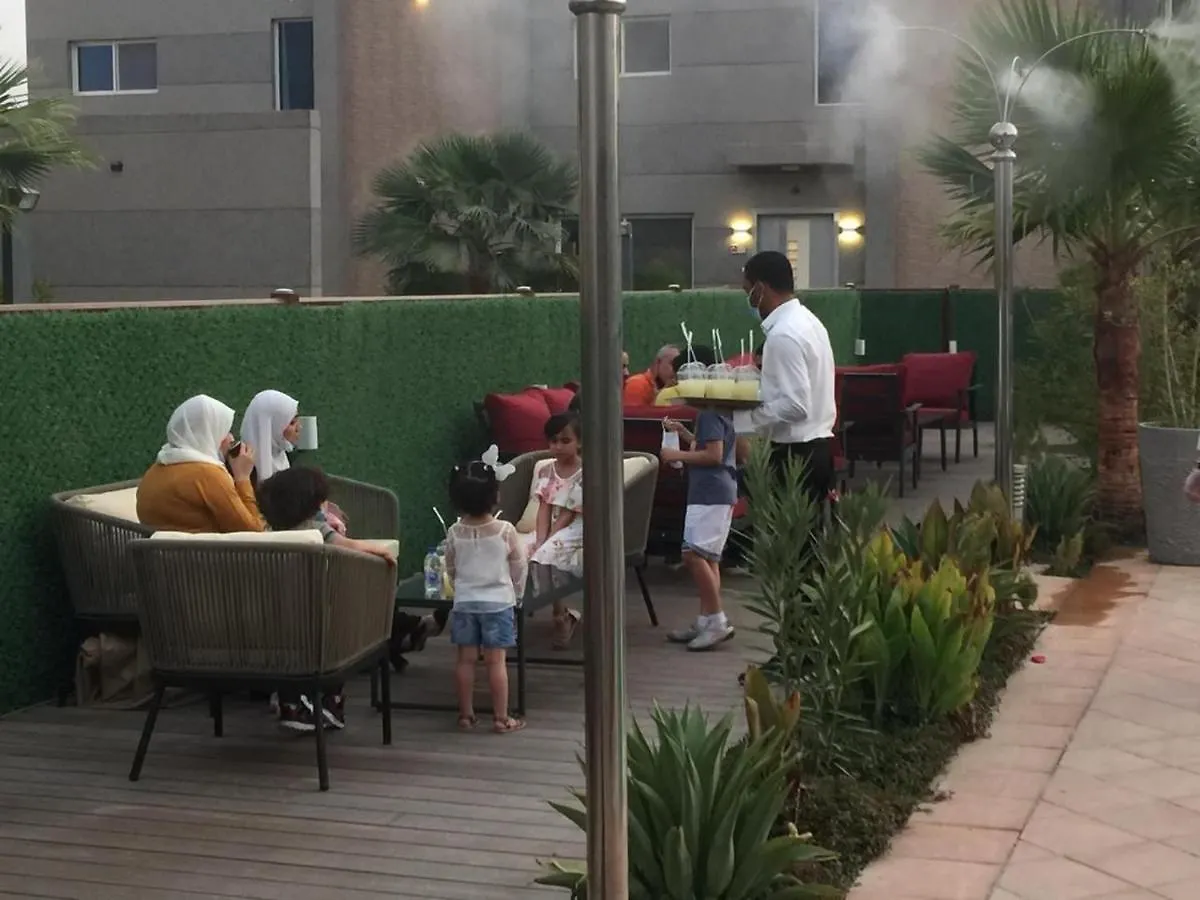 منتجع سوليس فيلا الرياض Solis Villa Resort Riad