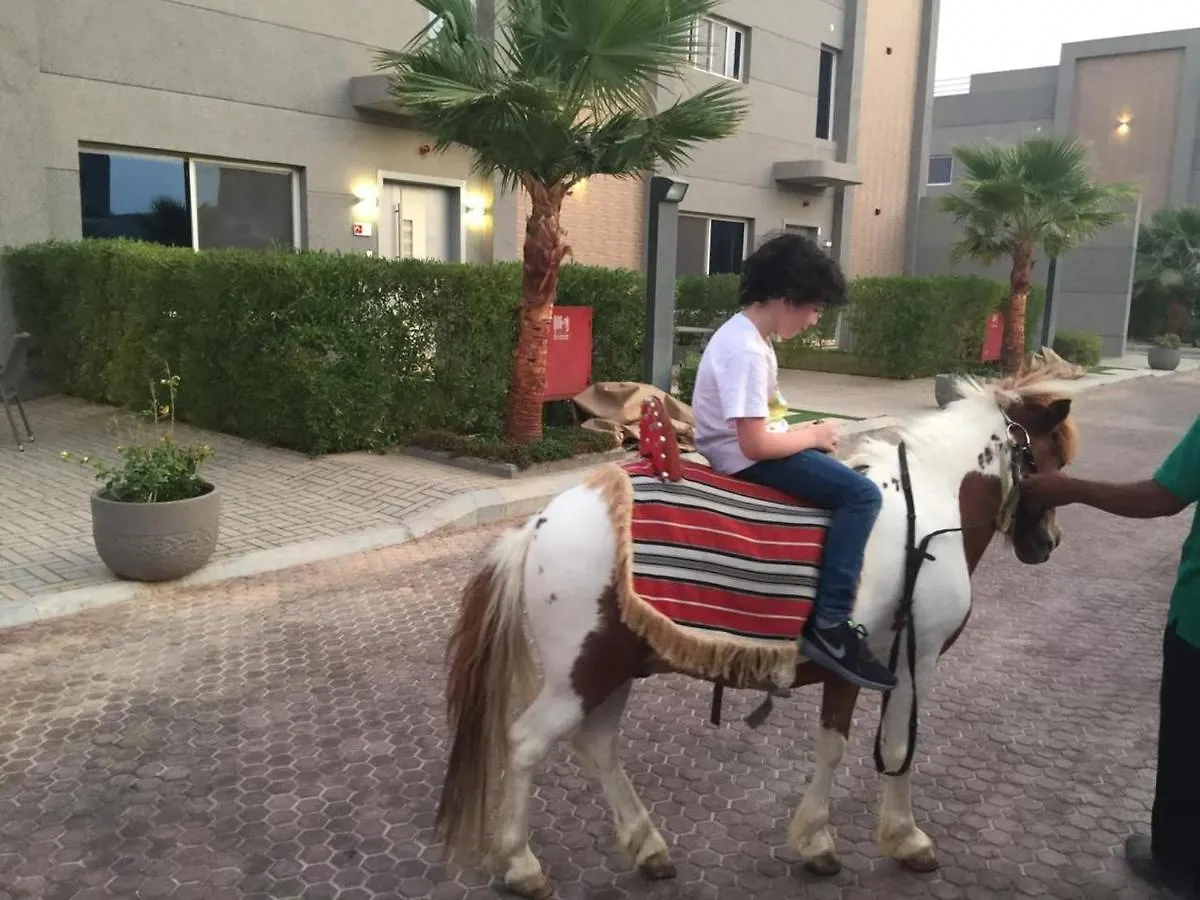 منتجع سوليس فيلا الرياض Solis Villa Resort Riad